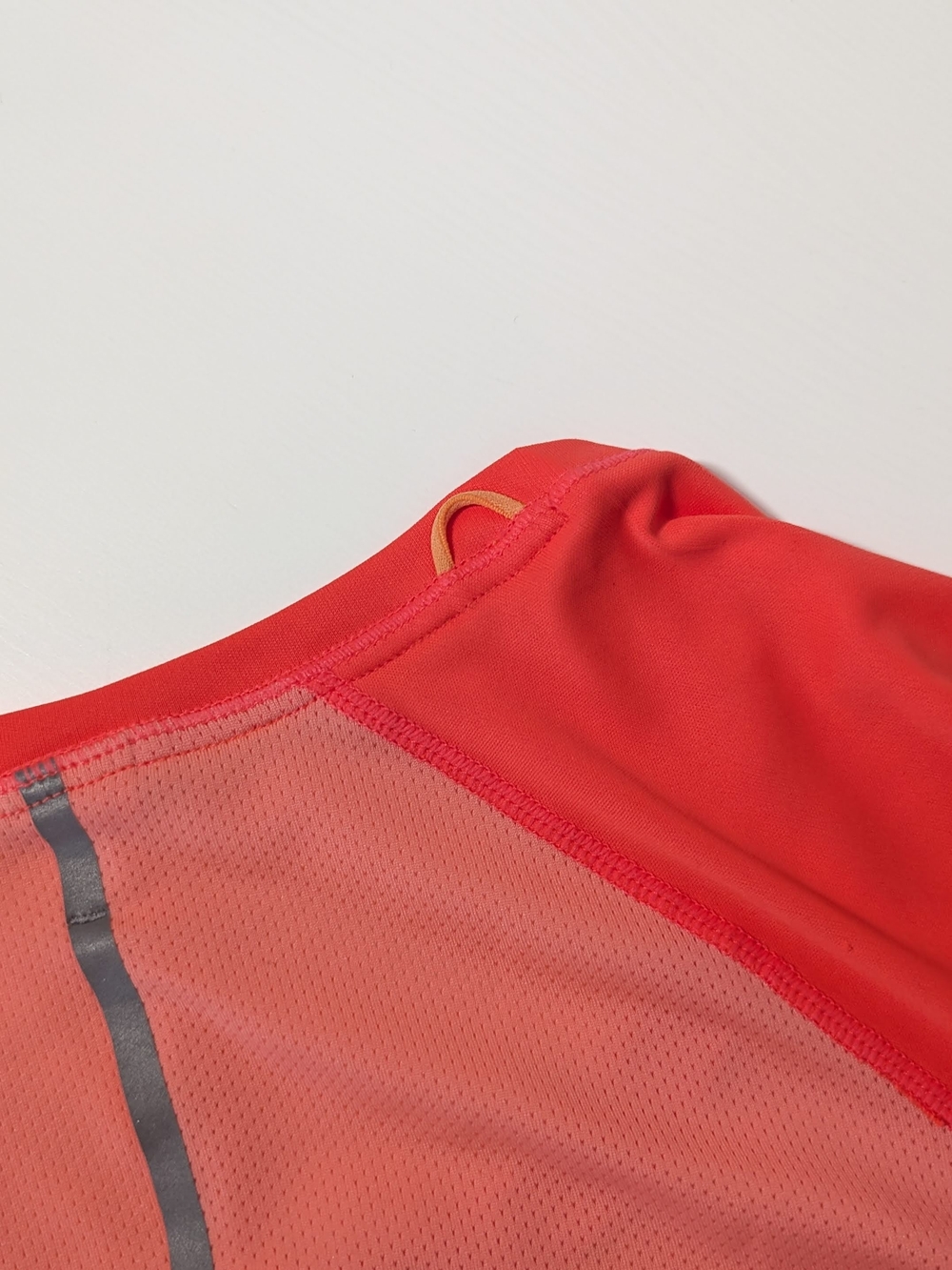 New Balance NBIce Running Shirt, Coral Pink Graphic, Mesh Short Sleeve, Small - Picture 6 of 9
